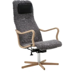 Chic fåtölj trä – fårskinn scandinavian grey