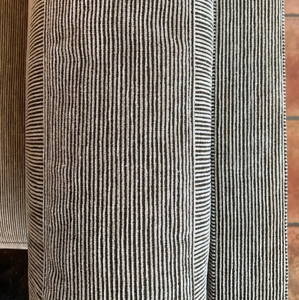 JUUL 301 soffa 240cm – tyg Beli 01 peppar
