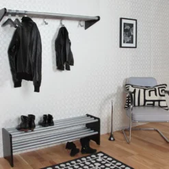 Moa hatthylla svartlack 80-130cm justerbar längd
