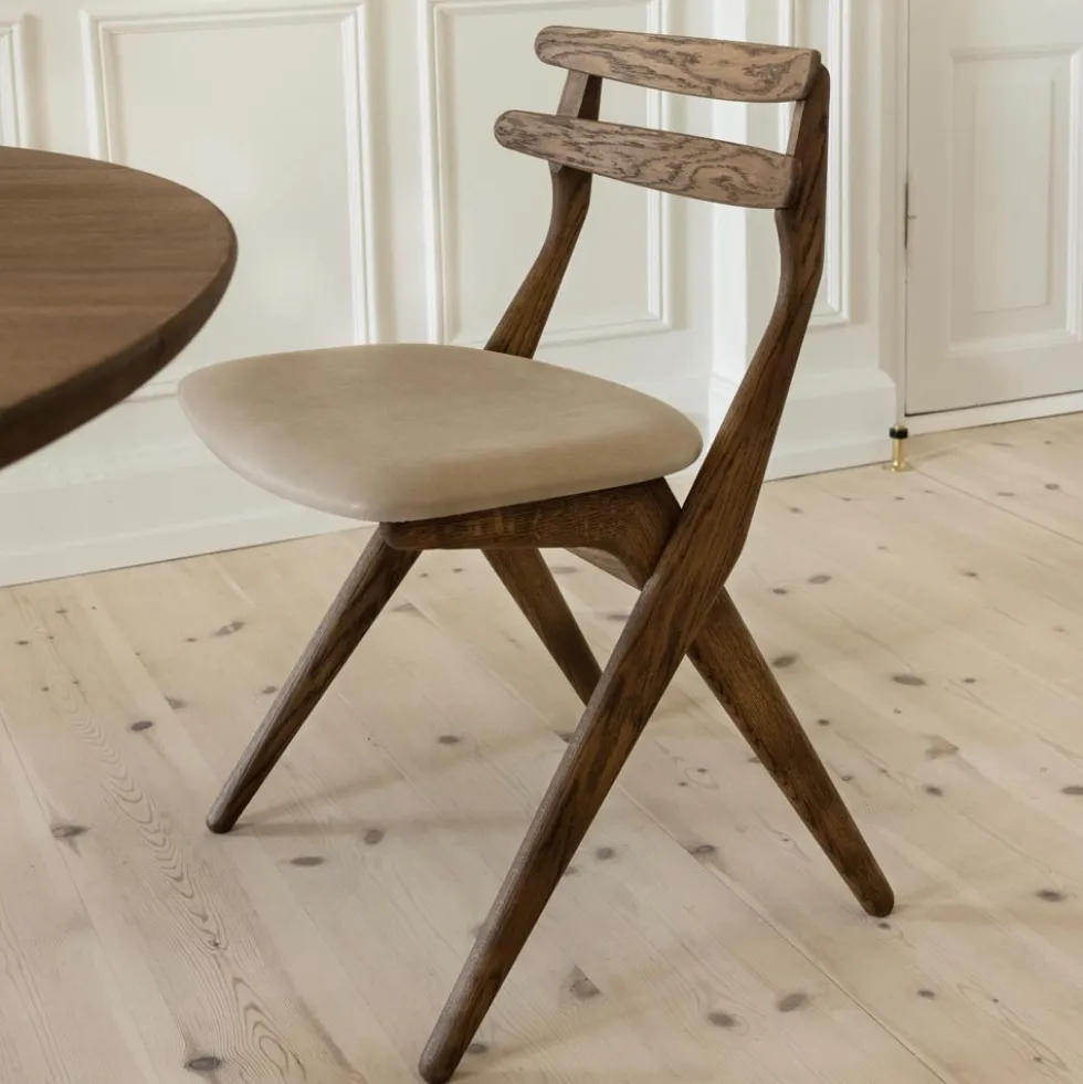 Saks stol – oljad antikbrun ask C12/ läder terra lime