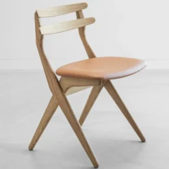 Saks stol – oljad ek C4/ läder ultra brandy