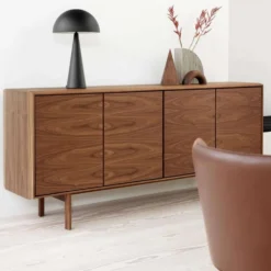 SM544 skänk oljad valnöt