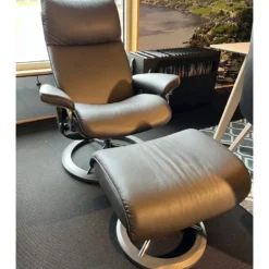Stressless Aura fåtölj + pall rea