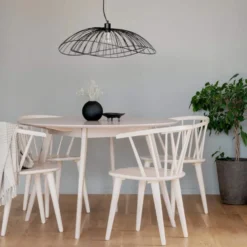 Yumi runt matbord vitpigmenterad